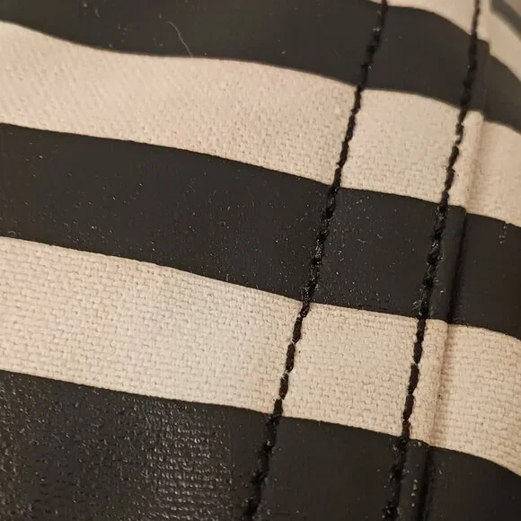 Kate Spade Splash Out Stripe Sunglasses Beach Tote - Picture 5 of 16